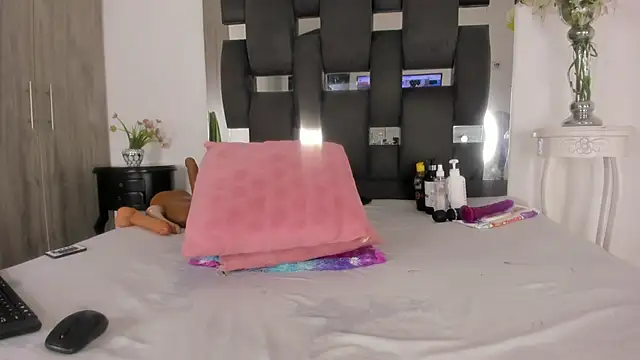 tanyyaa online show from 03-05-25, 12:27