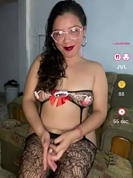Snapshot of Vivi_Kvsh chatting on 06-10-26, 07:40 Vivi Kvsh online show from 06-10-26, 07:40