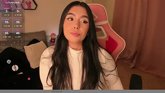 shantall vidales  online show from 01-07-25, 08:34