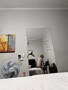 vivifernades online show from 02-14-25, 01:51