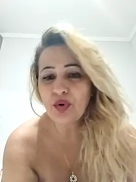 vivifernades online show from 03-01-25, 01:11