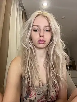 AnikaBest online show from 10-31-25, 02:56