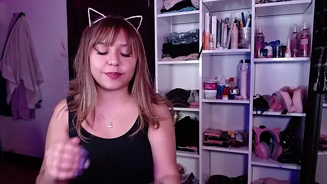 lil daisy7 online show from 12-12-24, 07:30