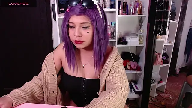 lil daisy7 online show from 01-15-25, 03:11