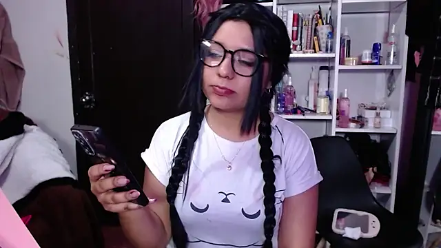 lil daisy7 online show from 02-01-25, 04:03