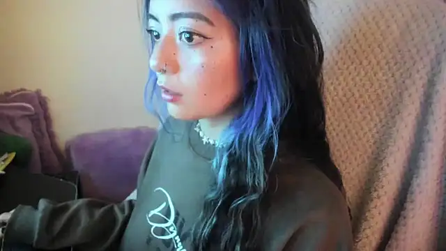 Sammysammy  online show from 12-14-25, 10:03