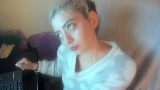 Sammysammy  online show from 06-18-26, 08:58