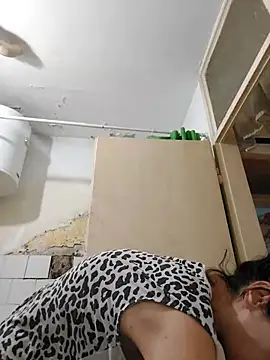 JoLeNe27 online show from 10-29-25, 05:53