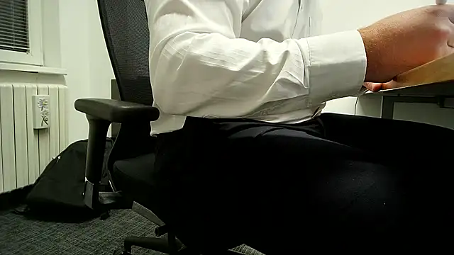 69bezfleku online show from 02-05-25, 04:36