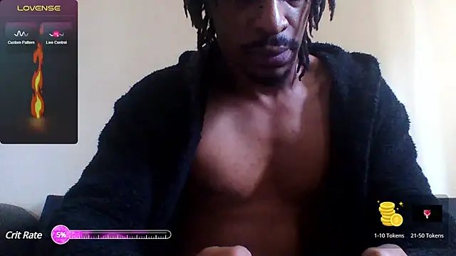 Snapshot of SoulLov333 chatting on 03-10-25, 10:04 SoulLov333 online show from 03-10-25, 10:04