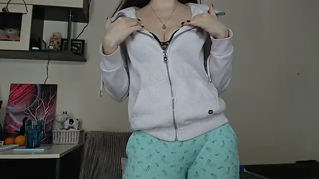 SugarTati online show from 12-19-25, 08:49