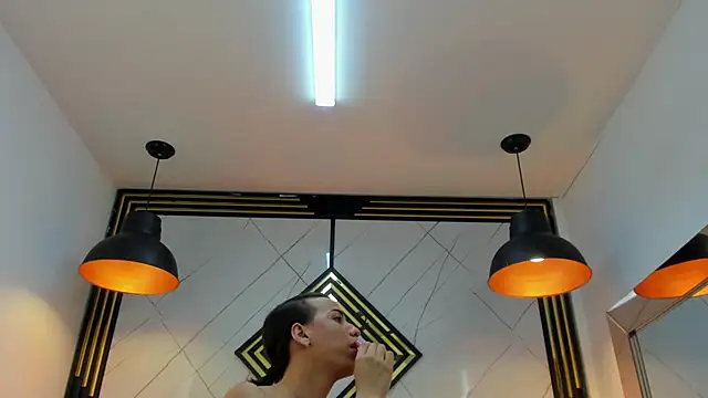 Leisygirl online show from 04-11-26, 03:00