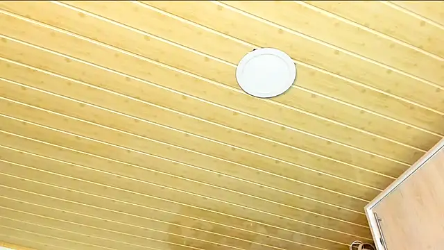 Carla expit online show from 10-24-25, 01:24