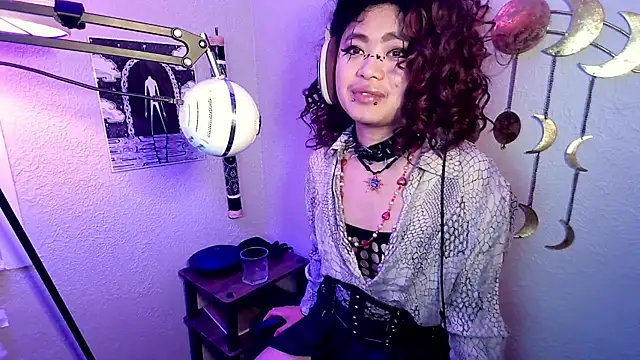 Snapshot of Azazelgains chatting on 03-23-25, 04:16 Azazelgains online show from 03-23-25, 04:16