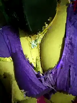 Snapshot of teddy-143 chatting on 11-23-25, 05:35 teddy-143 online show from 11-23-25, 05:35