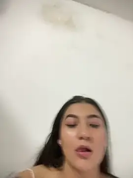 Snapshot of yessi_rose chatting on 04-12-26, 12:26 yessi rose online show from 04-12-26, 12:26