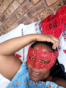 Snapshot of Galcraze chatting on 02-27-25, 01:17 Galcraze online show from 02-27-25, 01:17