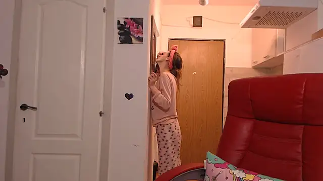 simyhvn online show from 04-03-26, 04:10