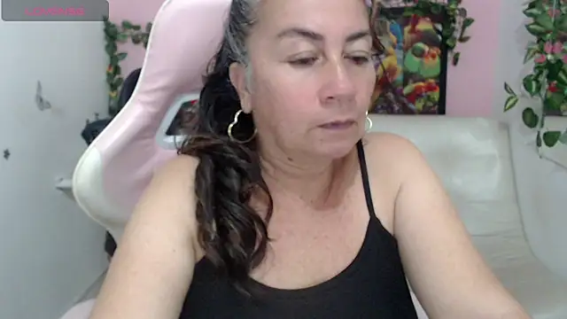 stepmother 105 online show from 11-25-25, 06:41