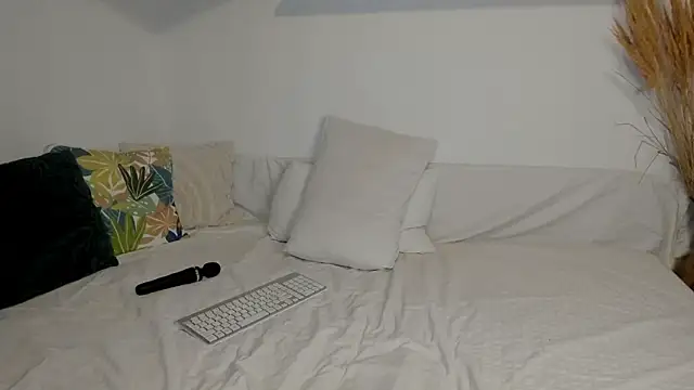 Jadore able online show from 02-05-26, 02:38