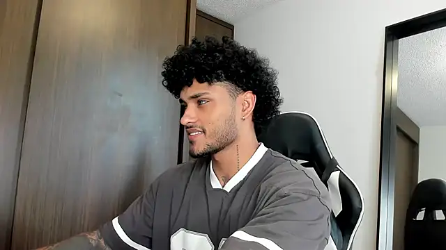 Alessandro Vanni online show from 01-08-25, 09:12