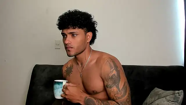 Alessandro Vanni online show from 02-14-25, 12:36