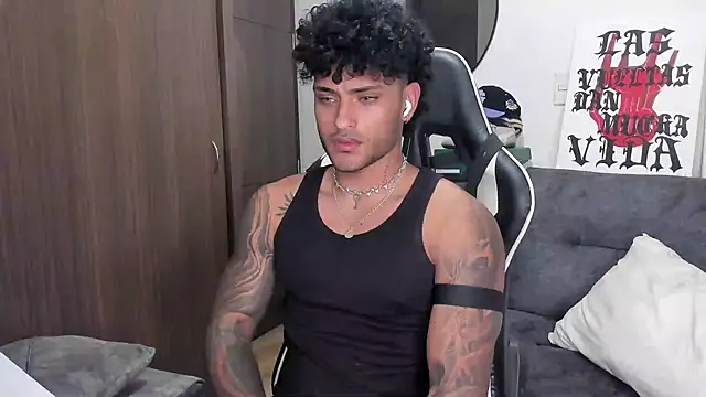 Alessandro Vanni online show from 10-03-25, 11:13