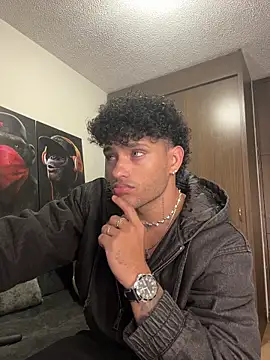 Alessandro Vanni online show from 11-19-25, 02:11