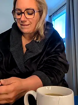 Canadian BBW online show from 05-14-26, 03:19