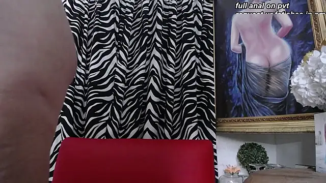 mia beatles online show from 03-22-26, 04:21