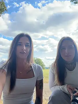 joanaelaa online show from 07-23-26, 04:16