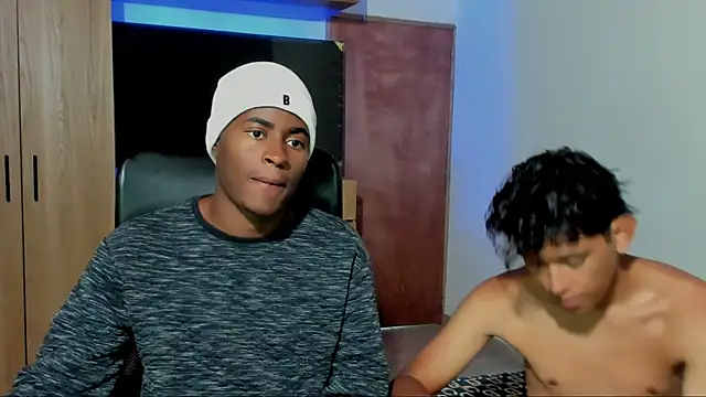 Snapshot of CrissBrownxxx chatting on 07-14-26, 12:24 CrissBrownxxx online show from 07-14-26, 12:24