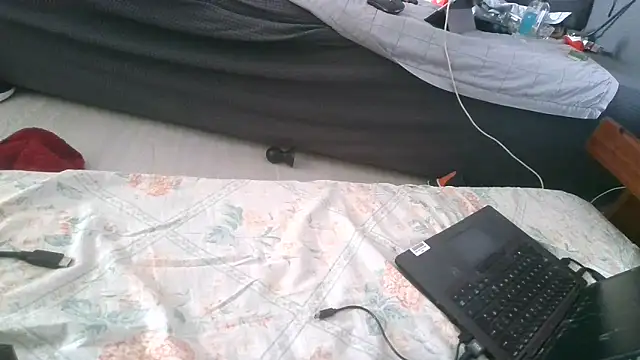 Snapshot of almorettin chatting on 05-13-26, 02:58 almorettin online show from 05-13-26, 02:58