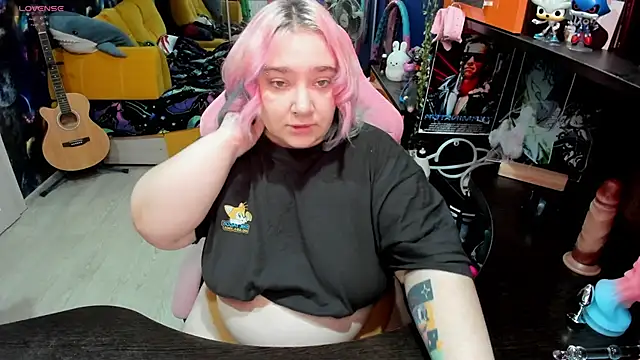 Softie Sofy online show from 09-20-25, 02:12