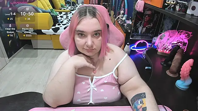 Softie Sofy online show from 11-06-25, 03:29