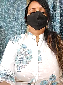 cute-tanvi online show from 03-05-25, 01:31