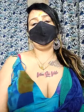 cute-tanvi online show from 01-14-26, 01:33