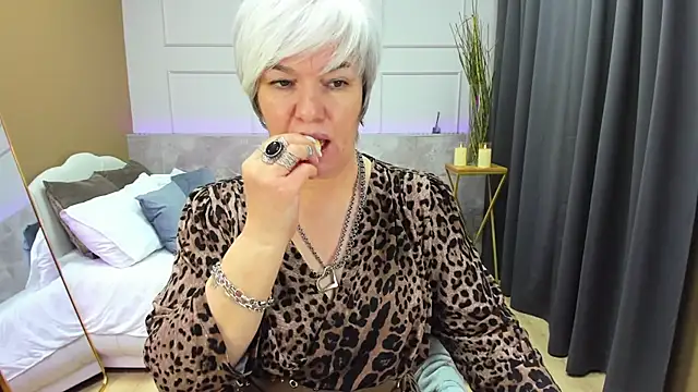 CarmenSoft online show from 02-02-25, 12:30