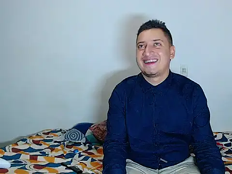 ares sexxx online show from 12-30-24, 08:47