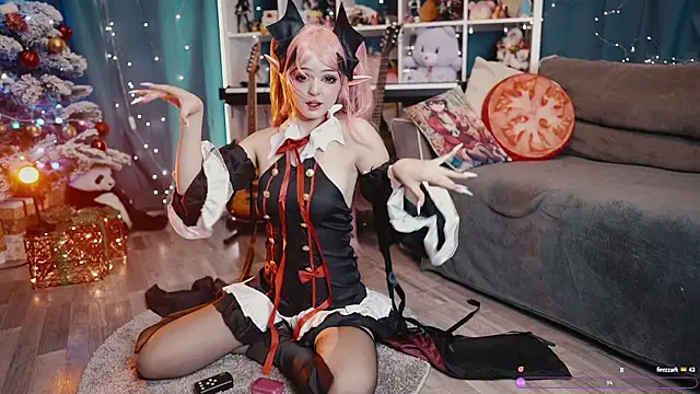 MadnessAlison online show from 12-14-25, 02:44