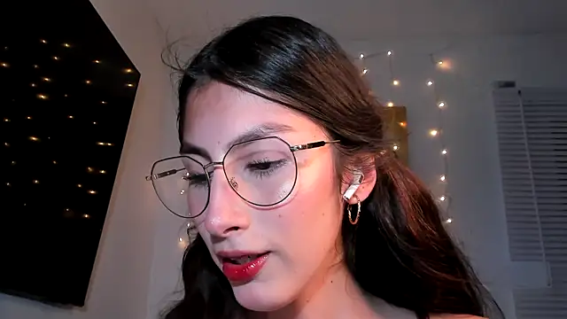 valeria gonzales  online show from 01-08-25, 12:28