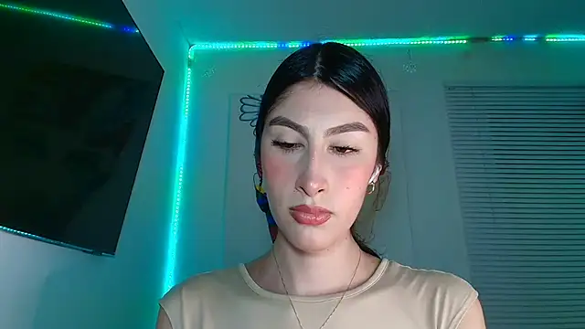 valeria gonzales  online show from 03-17-26, 01:10