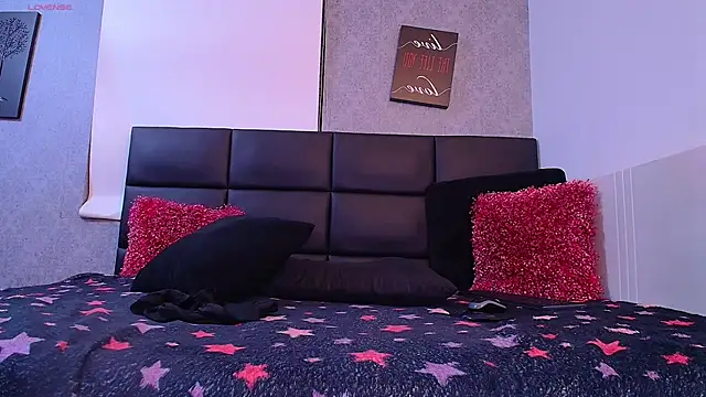 Snapshot of Daia_Ashanti chatting on 03-21-25, 02:18 Daia Ashanti online show from 03-21-25, 02:18