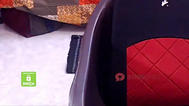 Snapshot of Novapol chatting on 02-09-25, 10:31 Novapol online show from 02-09-25, 10:31