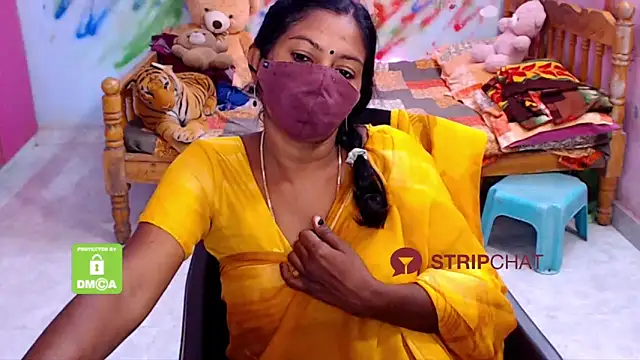 Snapshot of Novapol chatting on 03-21-25, 05:43 Novapol online show from 03-21-25, 05:43