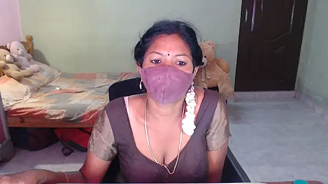 Snapshot of Novapol chatting on 06-21-26, 12:30 Novapol online show from 06-21-26, 12:30
