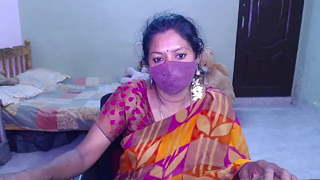 Snapshot of Novapol chatting on 08-01-26, 01:32 Novapol online show from 08-01-26, 01:32