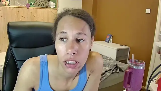 AaliyahHarris online show from 04-18-26, 07:58