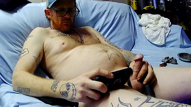 Snapshot of CLoSpunkmeyer69 chatting on 11-09-25, 04:55 CLoSpunkmeyer69 online show from 11-09-25, 04:55