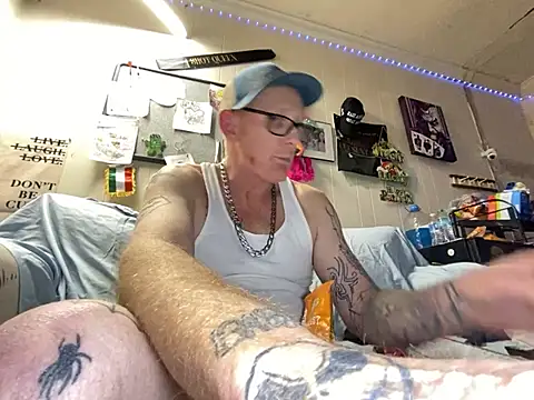 CLoSpunkmeyer69 online show from 02-17-26, 07:49